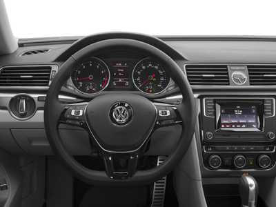 2016 Volkswagen Passat Base