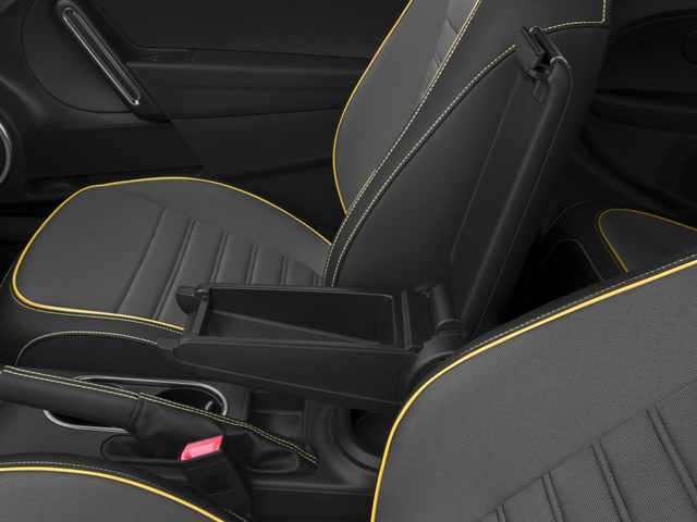 2018 Volkswagen Beetle 2.0T Dune