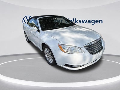 2013 Chrysler 200 Touring