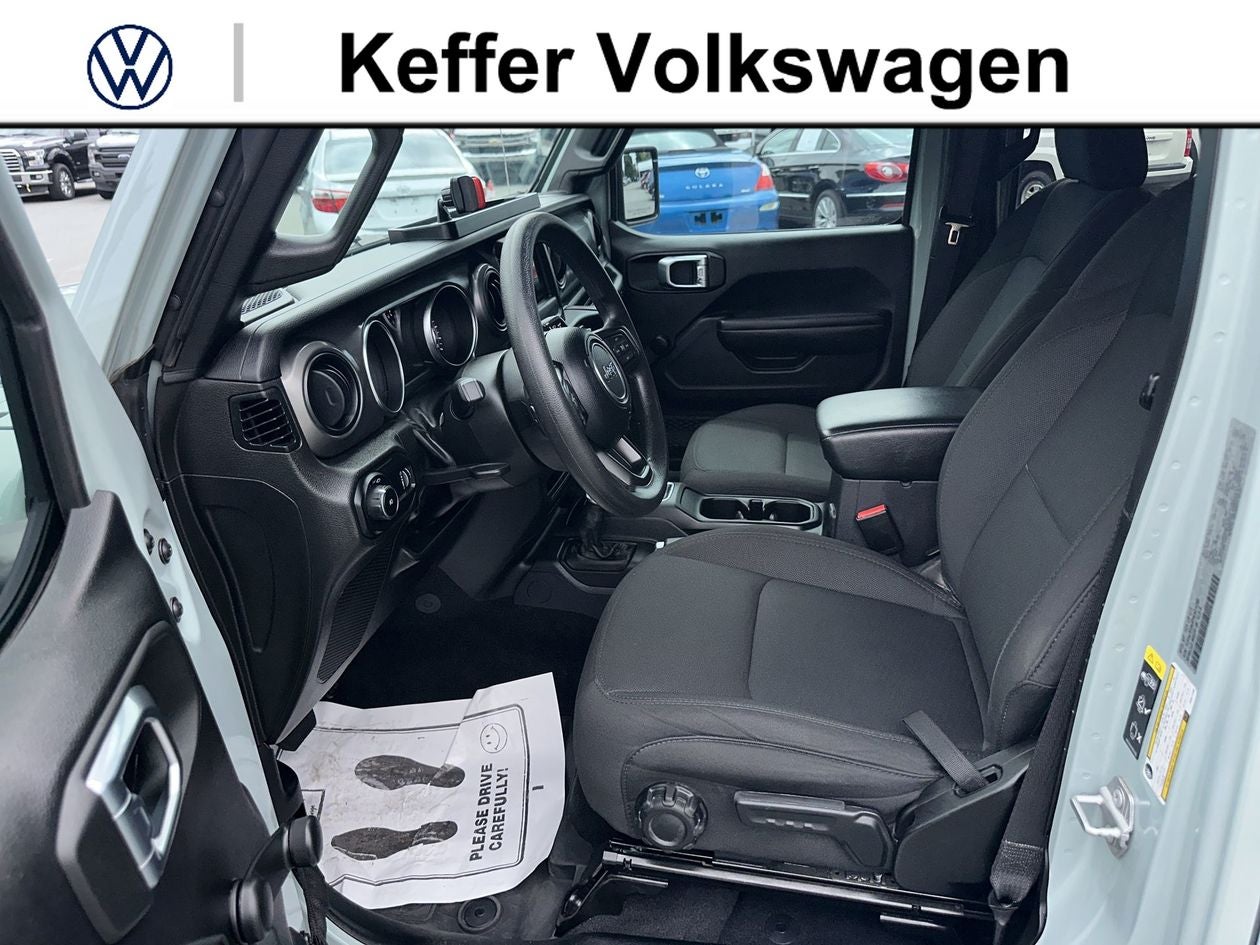 2023 Jeep Wrangler Sport