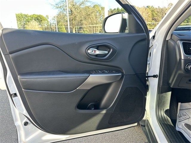 2020 Jeep Cherokee Latitude