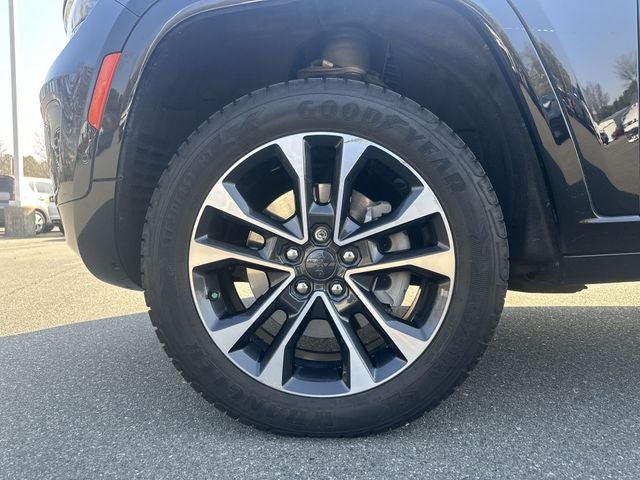 2022 Jeep Grand Cherokee L Overland