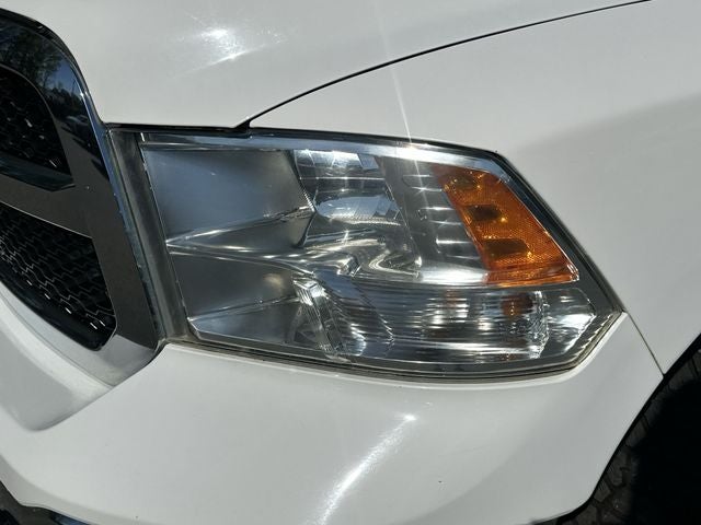 2018 RAM 1500 SLT