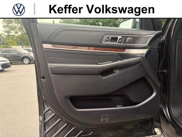 2019 Ford Explorer Platinum