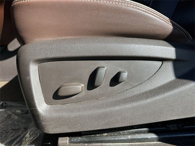 2016 Chevrolet Silverado 3500HD High Country