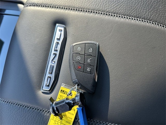 2025 GMC Yukon XL Denali