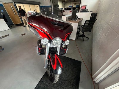2017 Harley-Davidson Touring Base