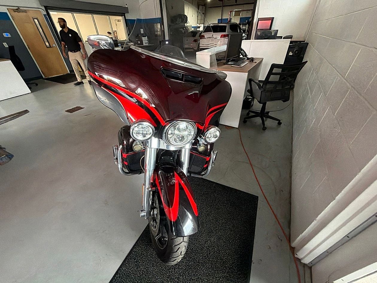 2017 Harley-Davidson Touring Base