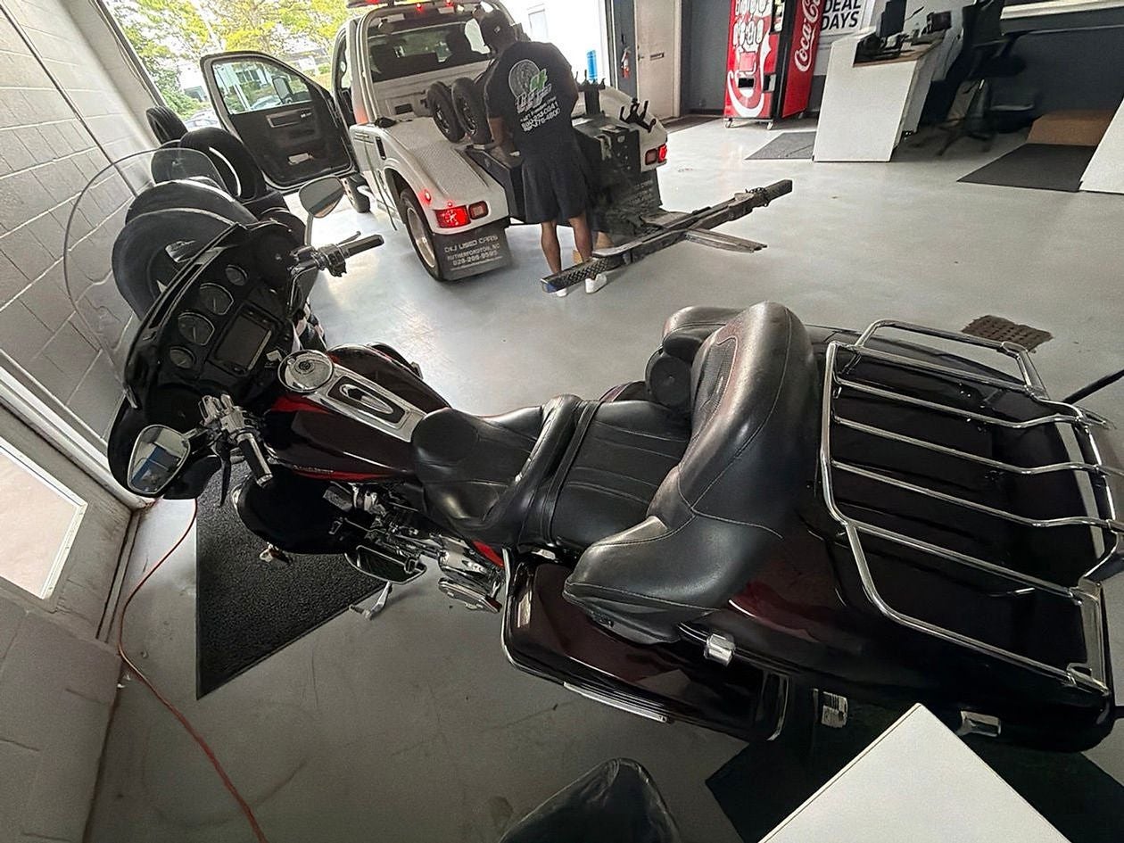 2017 Harley-Davidson Touring Base
