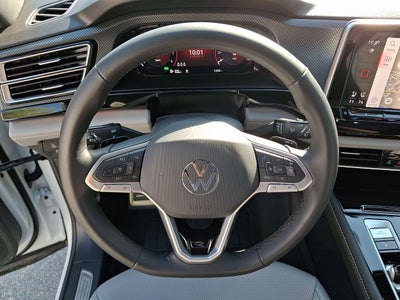 2026 Volkswagen Atlas Cross Sport SEL R-Line Black