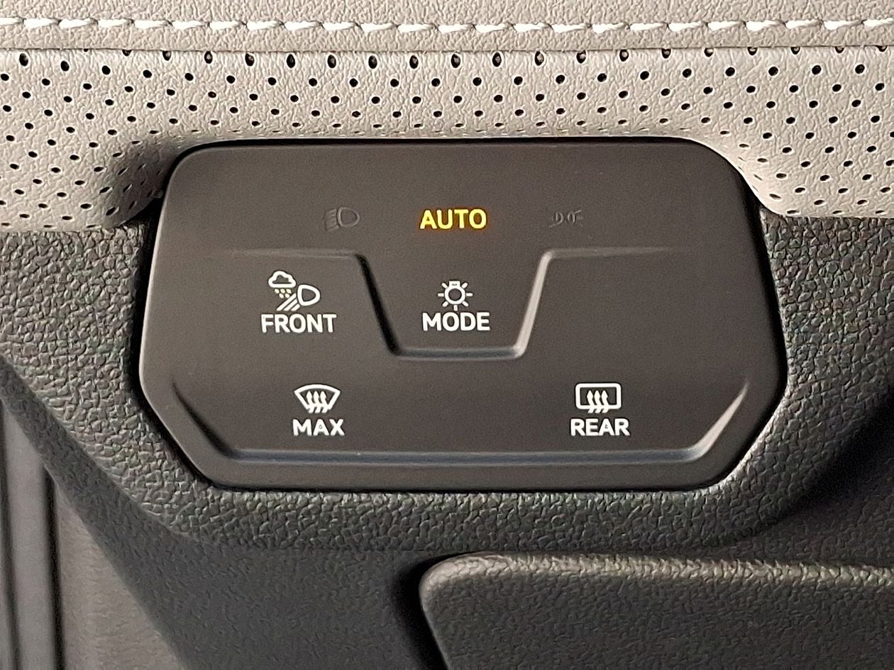 2026 Volkswagen Atlas Cross Sport SEL R-Line Black