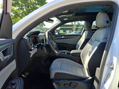 2026 Volkswagen Atlas Cross Sport SEL R-Line Black
