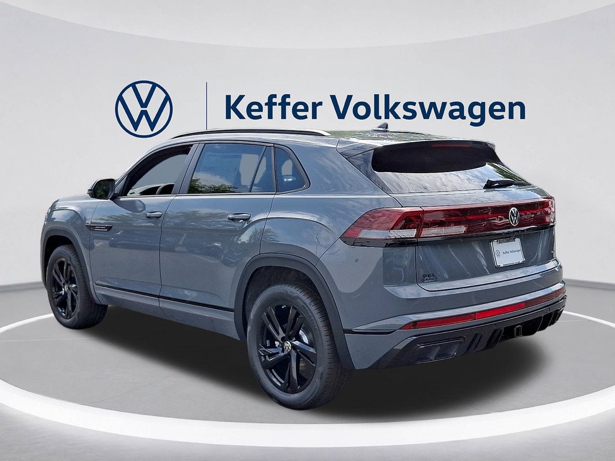 2026 Volkswagen Atlas Cross Sport SEL R-Line Black