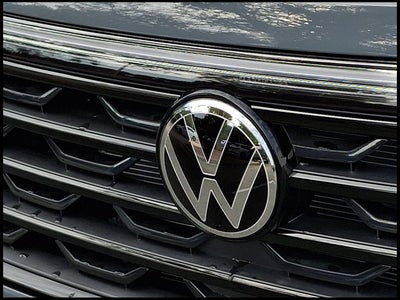 2026 Volkswagen Atlas Cross Sport SEL R-Line Black