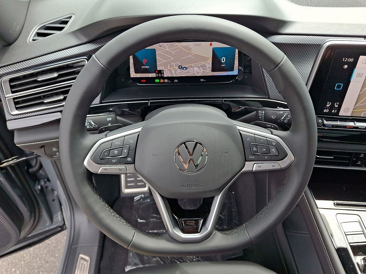 2026 Volkswagen Atlas Cross Sport SEL R-Line Black