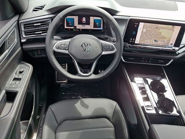 2026 Volkswagen Atlas Cross Sport SEL R-Line Black