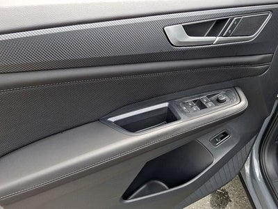 2026 Volkswagen Atlas Cross Sport SEL R-Line Black