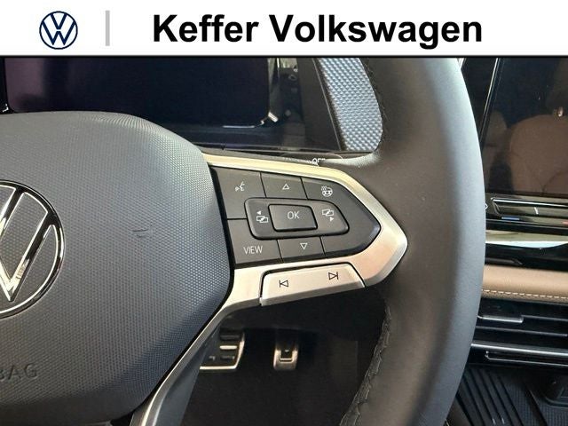 2026 Volkswagen Atlas Cross Sport 2.0T SEL R-Line Black