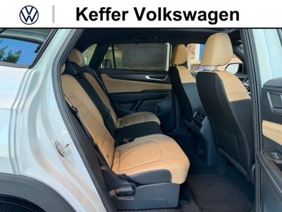 2026 Volkswagen Atlas Cross Sport 2.0T SEL R-Line Black