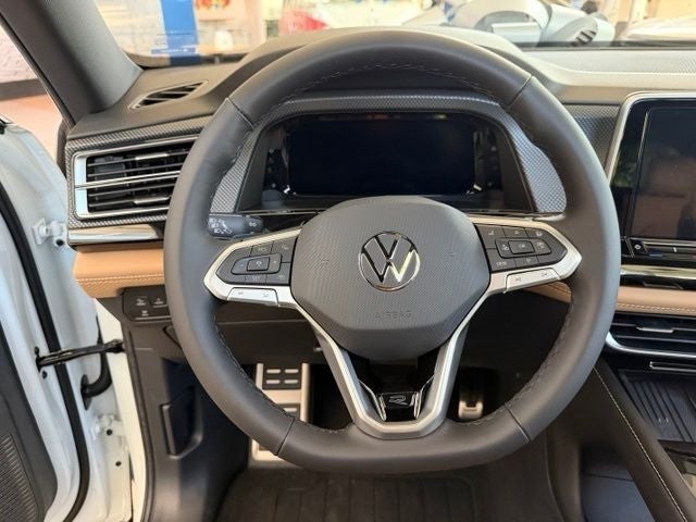 2026 Volkswagen Atlas Cross Sport 2.0T SEL R-Line Black