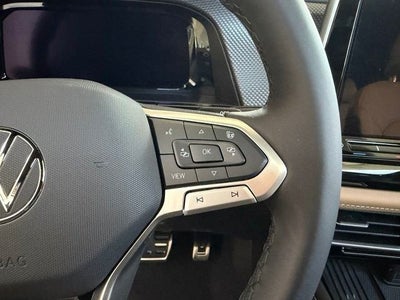 2026 Volkswagen Atlas Cross Sport 2.0T SEL R-Line Black