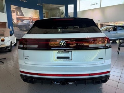 2026 Volkswagen Atlas Cross Sport 2.0T SEL R-Line Black