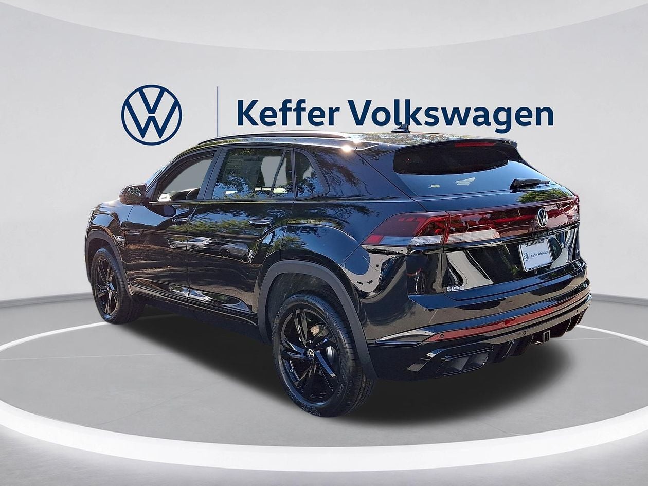 2026 Volkswagen Atlas Cross Sport SEL R-Line Black
