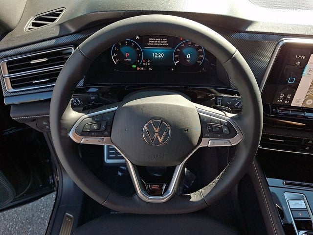 2026 Volkswagen Atlas Cross Sport SEL R-Line Black