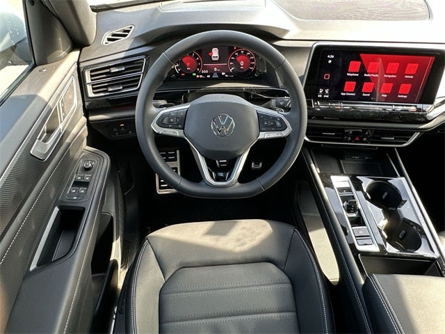 2024 Volkswagen Atlas Cross Sport 2.0T SEL R-Line