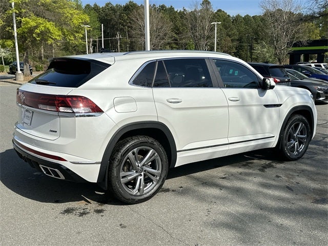 2024 Volkswagen Atlas Cross Sport 2.0T SEL R-Line
