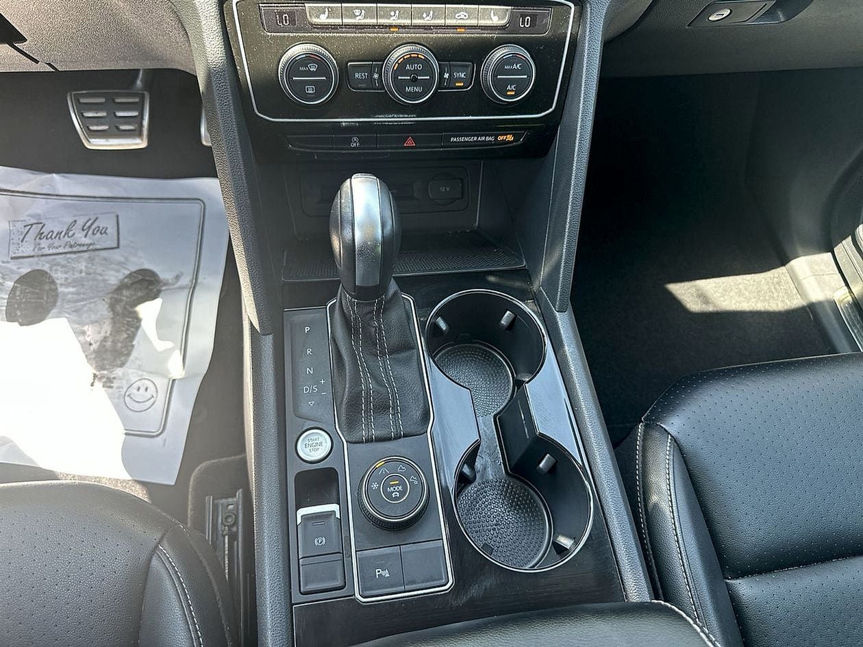 2022 Volkswagen Atlas 3.6L V6 SEL R-Line