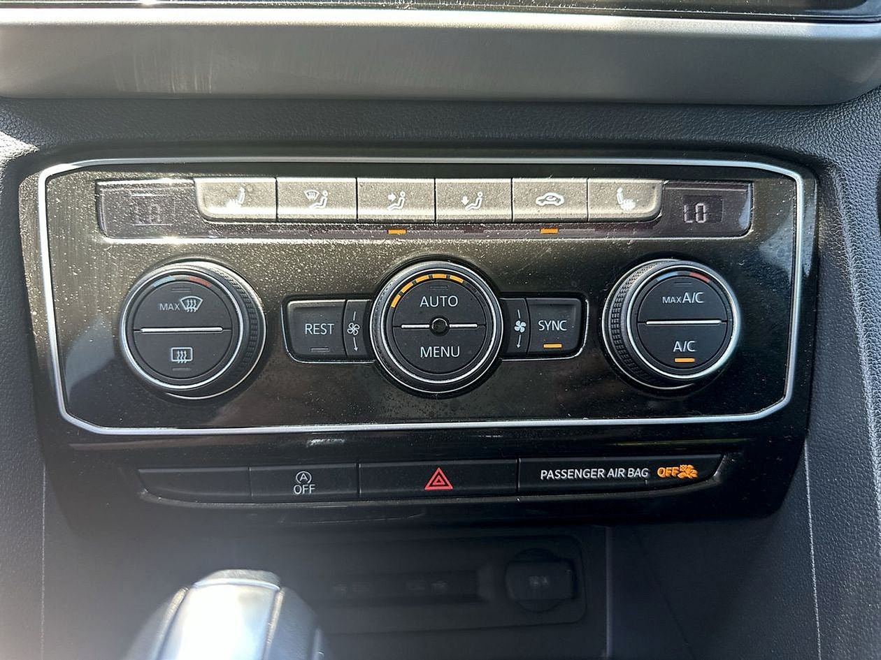 2022 Volkswagen Atlas 3.6L V6 SEL R-Line