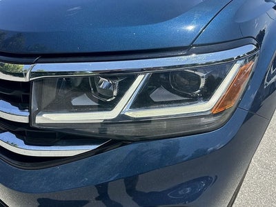 2022 Volkswagen Atlas 3.6L V6 SEL R-Line