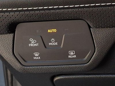 2025 Volkswagen Atlas Cross Sport 2.0T SEL
