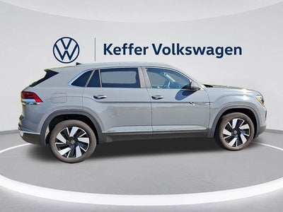 2025 Volkswagen Atlas Cross Sport 2.0T SEL