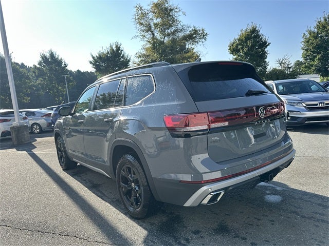 2025 Volkswagen Atlas 2.0T Peak Edition