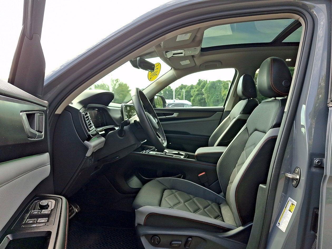 2024 Volkswagen Atlas 2.0T Peak Edition SE w/Technology