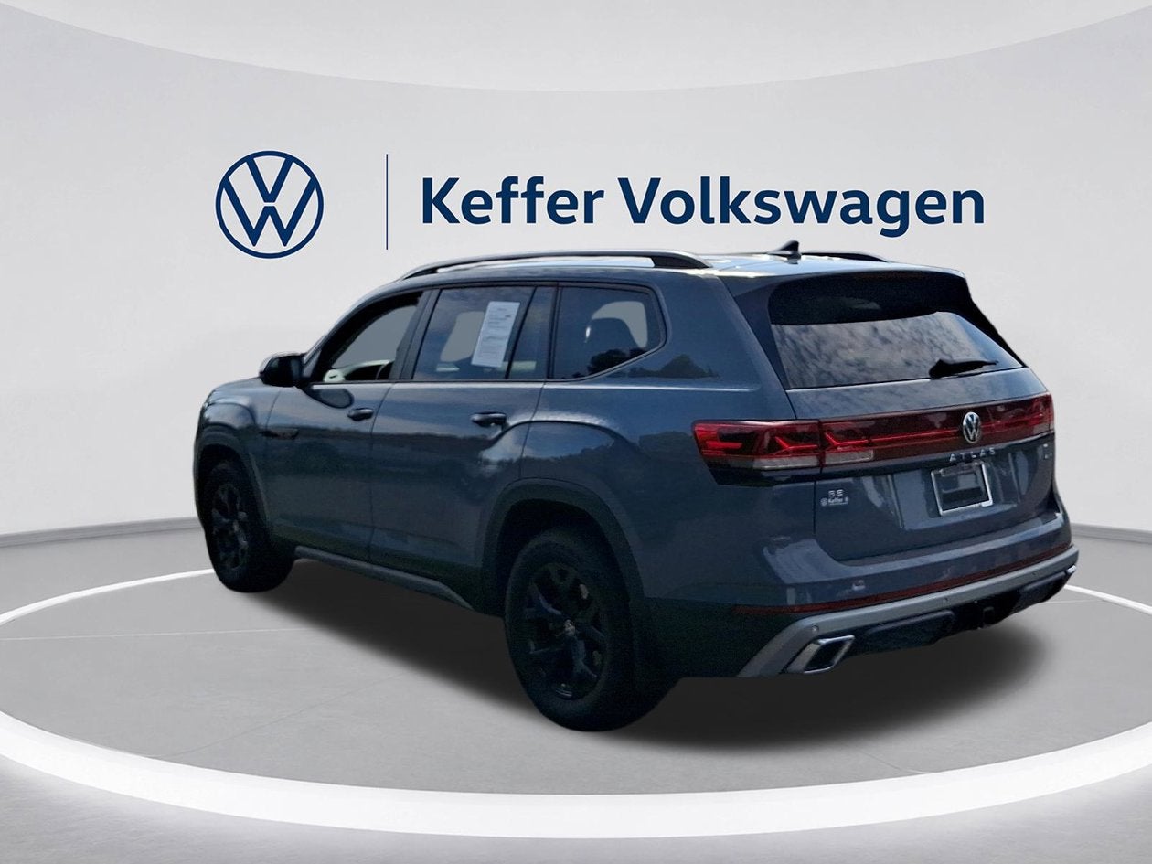 2024 Volkswagen Atlas 2.0T Peak Edition SE w/Technology