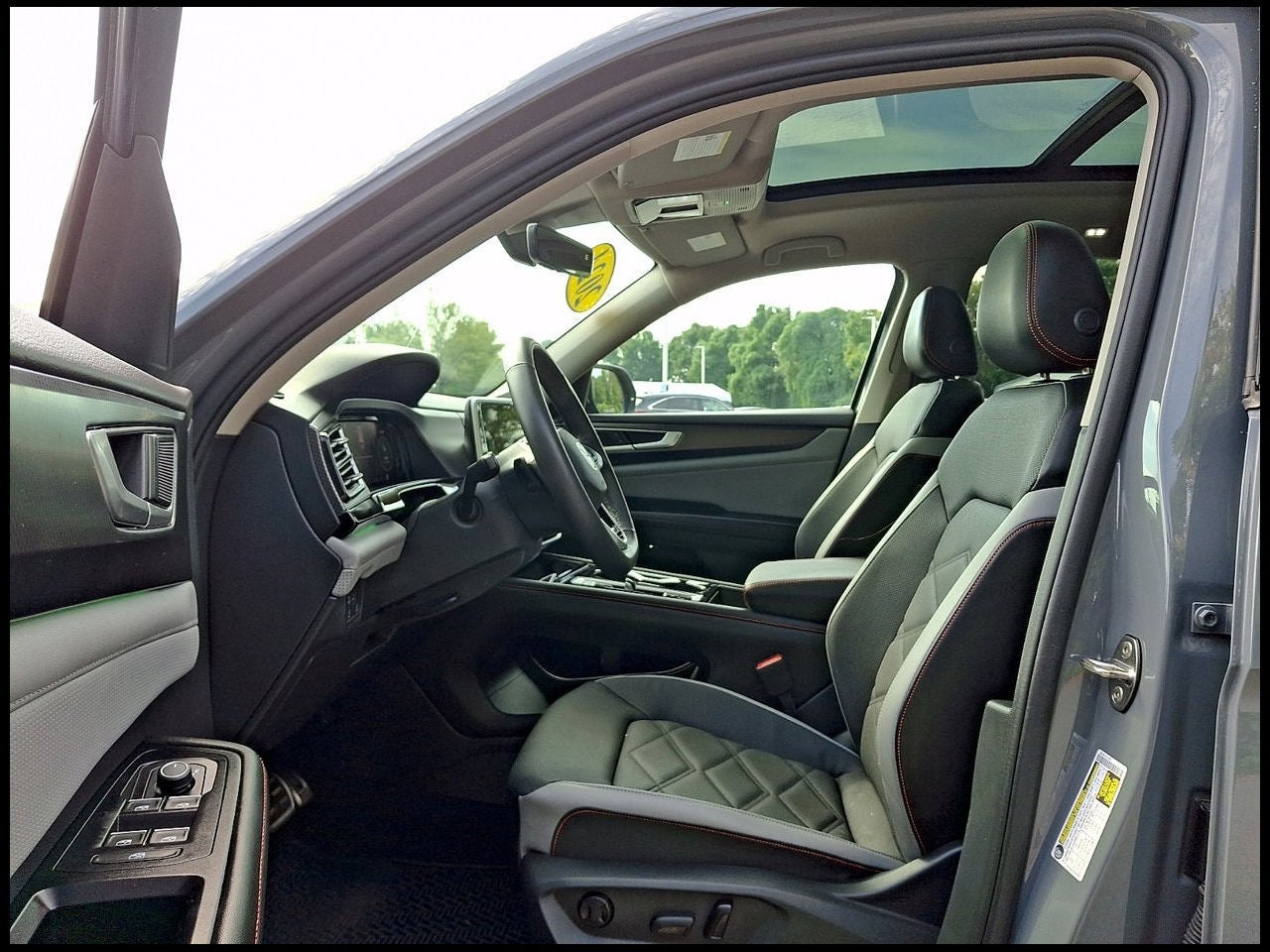 2024 Volkswagen Atlas 2.0T Peak Edition SE w/Technology