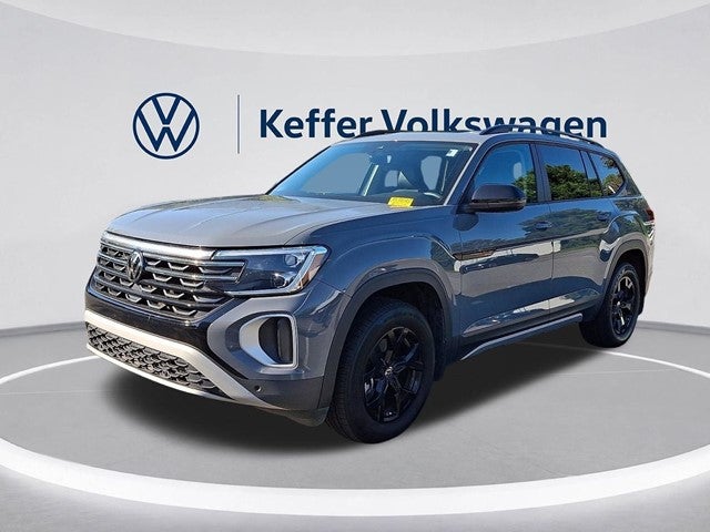 2024 Volkswagen Atlas 2.0T Peak Edition SE w/Technology
