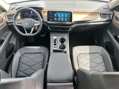 2026 Volkswagen Atlas 2.0T SE