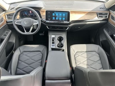 2026 Volkswagen Atlas 2.0T SE