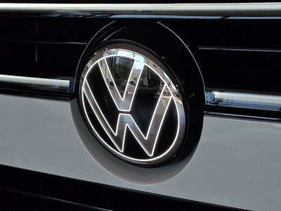 2027 Volkswagen Atlas SEL Premium R-Line