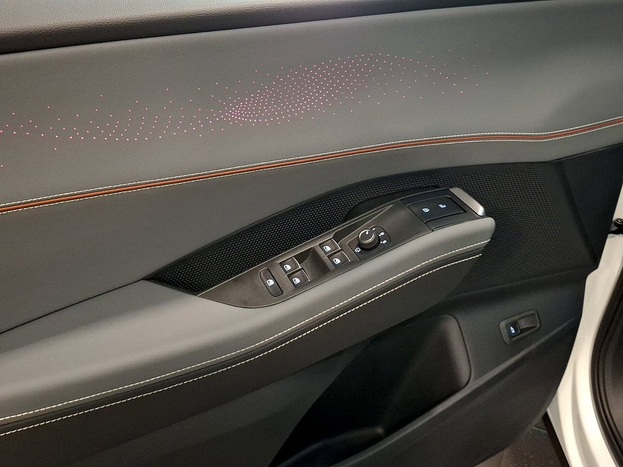 2027 Volkswagen Atlas SEL Premium R-Line