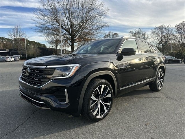 2026 Volkswagen Atlas Cross Sport 2.0T SEL Premium R-Line