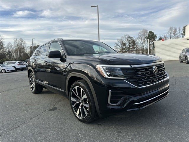 2026 Volkswagen Atlas Cross Sport 2.0T SEL Premium R-Line