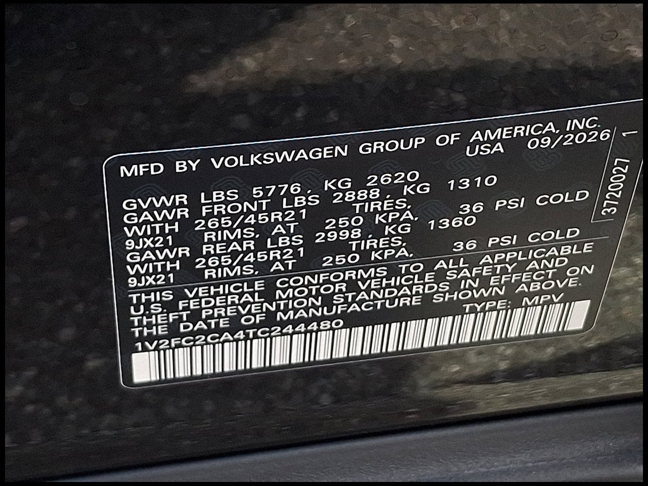2026 Volkswagen Atlas Cross Sport SEL Premium R-Line
