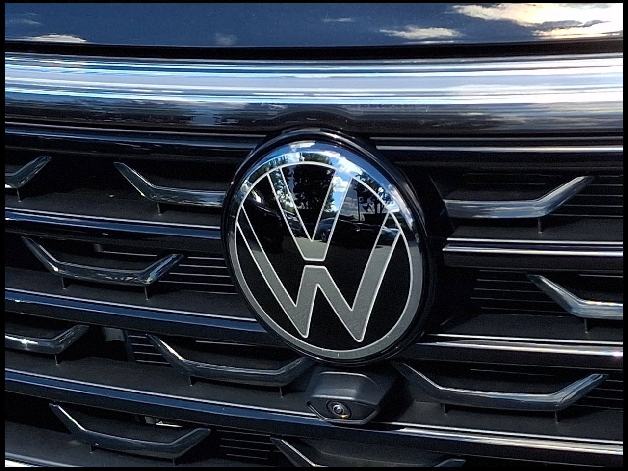 2026 Volkswagen Atlas Cross Sport SEL Premium R-Line