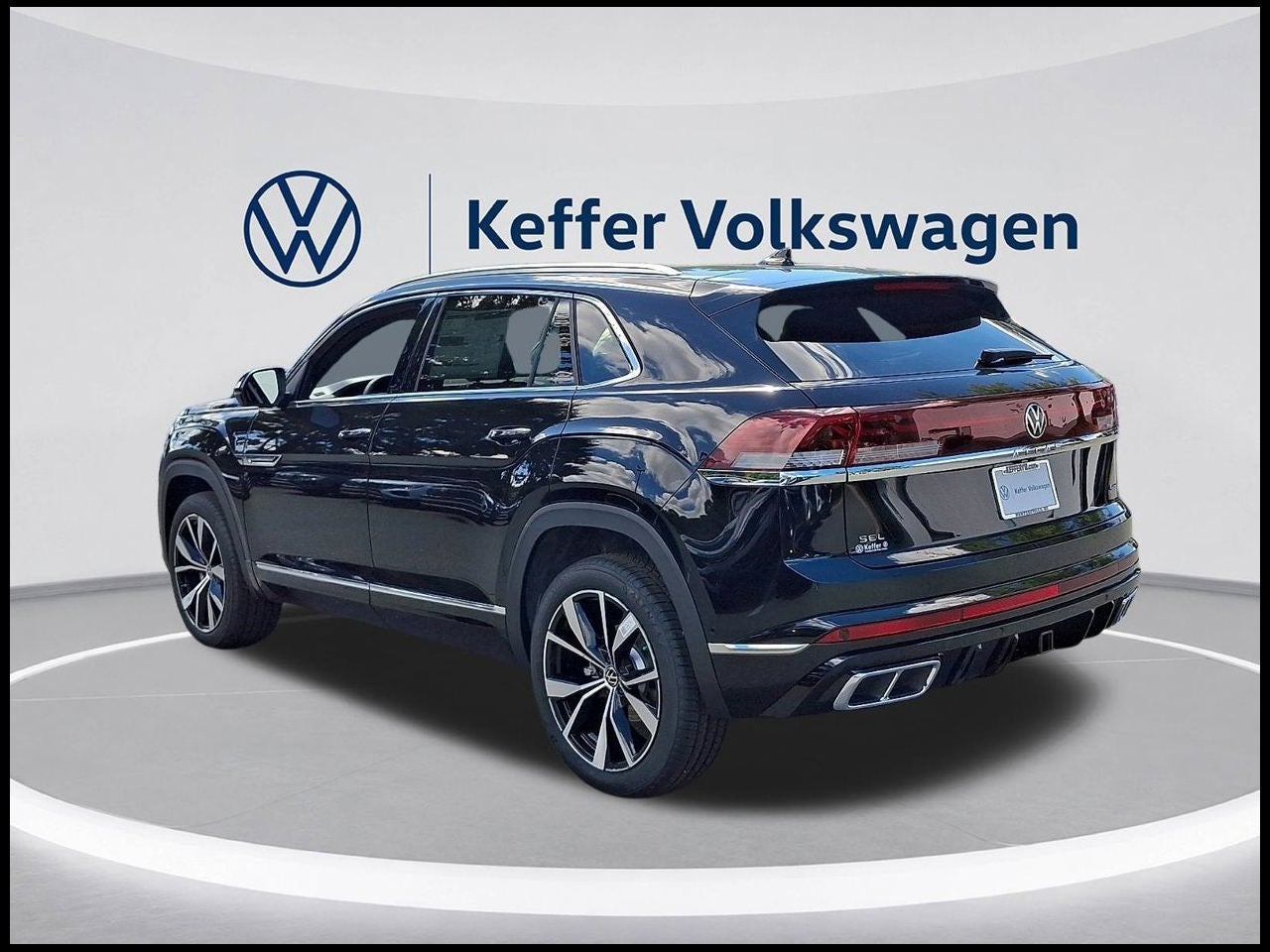 2026 Volkswagen Atlas Cross Sport SEL Premium R-Line