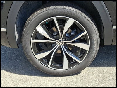 2026 Volkswagen Atlas Cross Sport SEL Premium R-Line